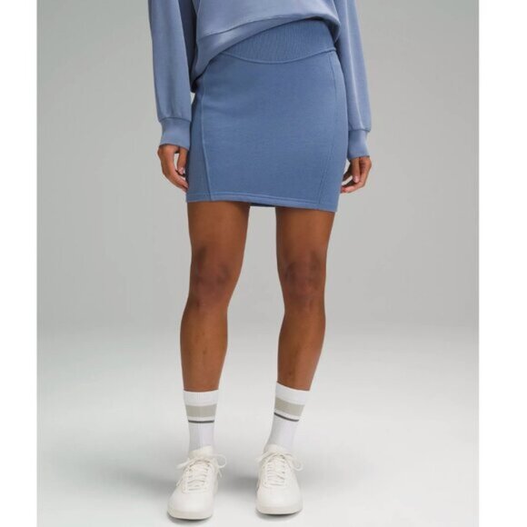 Lululemon Scuba High Rise Waisted Mini Skirt Knit Fleece Preppy Tennis Prep - M - Picture 4 of 10